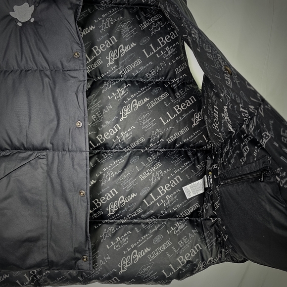 LL BEAN'S Adults' Men or Women Trail Model Down Vest - Picture 9 of 13